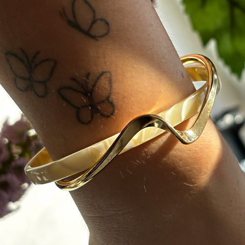 Gold tone ivory effect open - gold, &