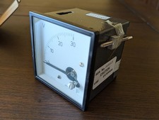 Vintage Voltmeter gauge
