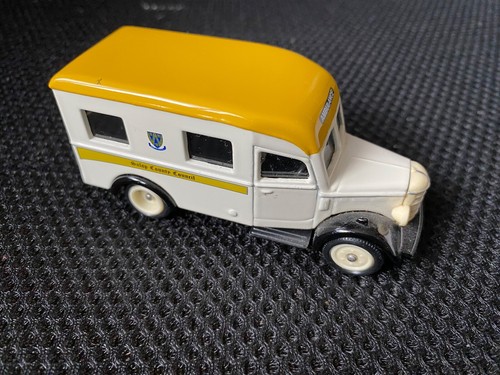 Lledo corgi 1950 bedford - lledo,
