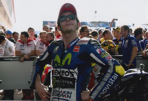 Valentino rossi hand signed - rossi,
