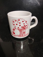 Apple Picking Retro Mug 1970s