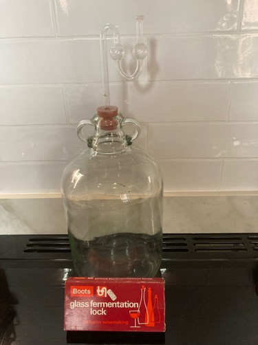 Mead making demijohn bottle - making,
