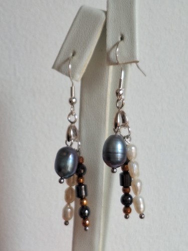 Natural freshwater pearls - freshwater,