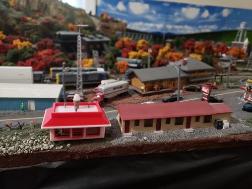 1950s style diner building - building, kit