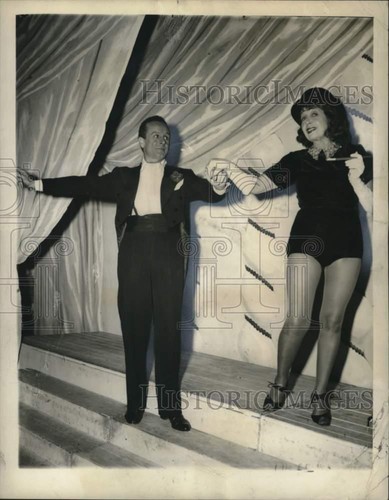 1950 press photo - photo, dancer