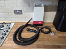 *** Vintage Vacuum Cleaner
