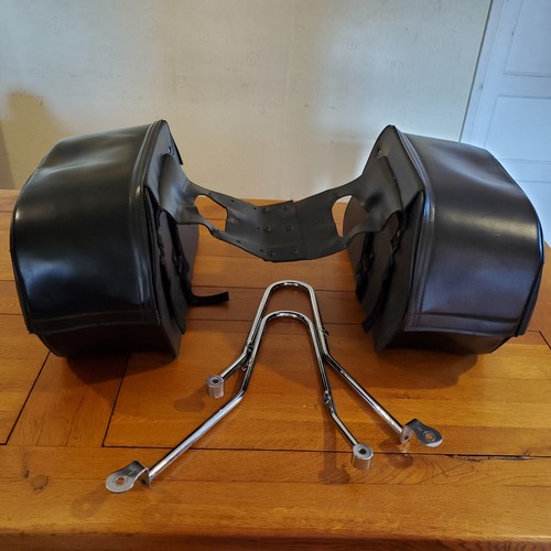 Genuine triumphm bonneville - genuine,