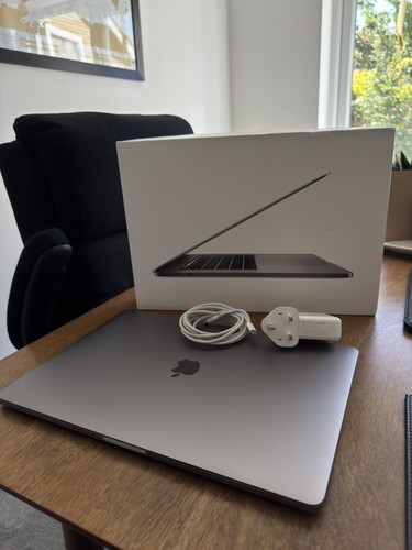 Apple macbook pro - apple,