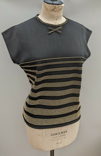 Black gold vintage top - black,
