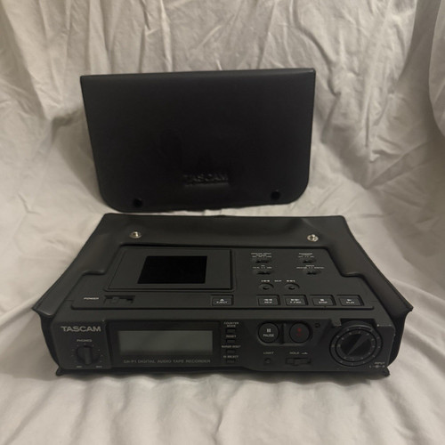 Tascam portable dat - tascam, da-p1