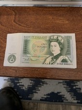 Old bank england queen - old,