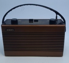 Vintage Roberts Radio R760 –