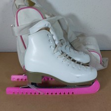 Risport Antea Figure Ice Skates White New English Blade Plus Bag Size UK 4 Used 