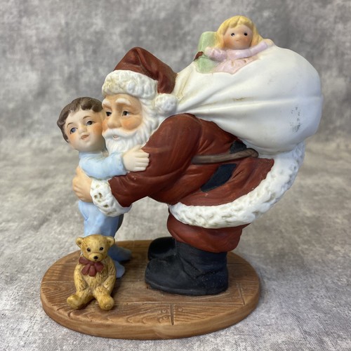 Homco santa hugging - homco, boy