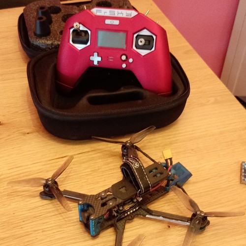 Fpv quadcopter with - quadcopter, controller