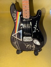 Floyd Miniature Guitar 25cm