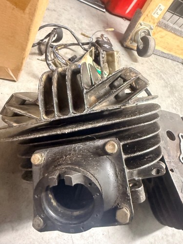 Yamaha it175 cylinder - yamaha,