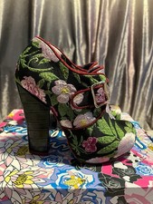 Irregular Choice Size 3
