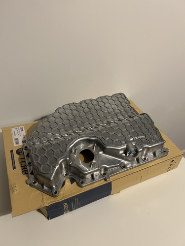 Aluminium oil sump inc plug - oil,