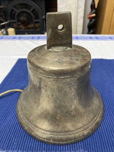 Vintage smaller size bronze - vintage,