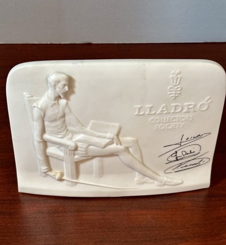 Llardro collectors society - llardro,