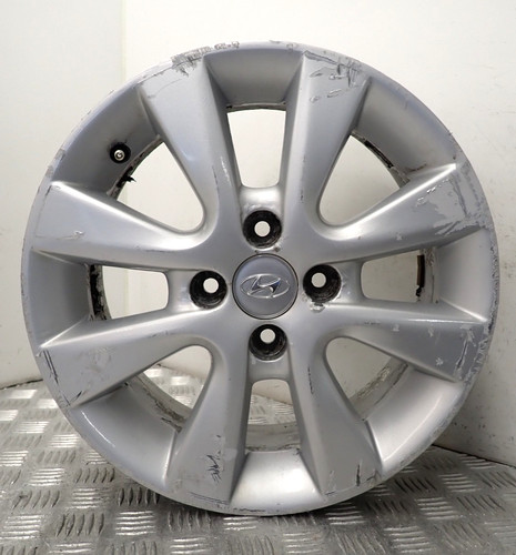 Hyundai i20 silver alloy - silver,