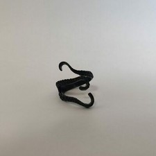 Octopus Ring, black