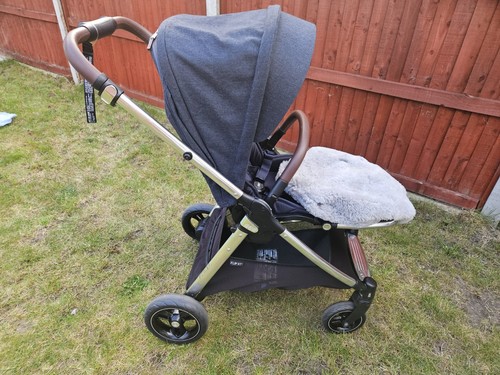 Mamas and papas pram - mamas,