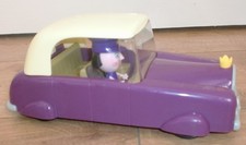 Nanny Plum Figure & Royal