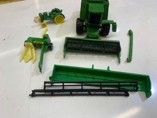 ERTL.1:64.FARM.JOHN DEERE 9610 COMBINE HARVESTER. FORAGE HARVESTER.TRACTOR
