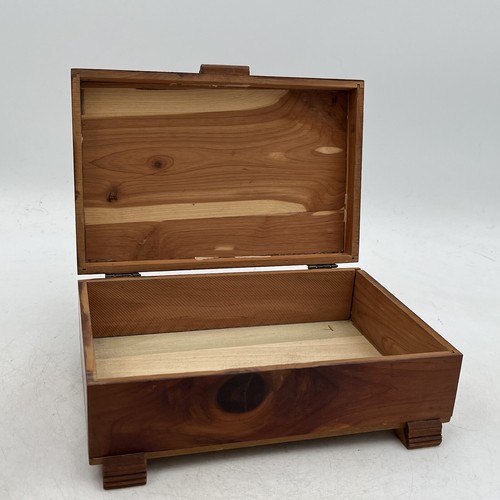 Vtg cedar chest stash box - cedar,