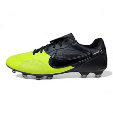 THE NIKE PREMIER III FG