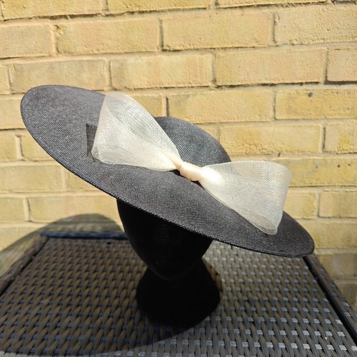 Black champagne cream wide - black,