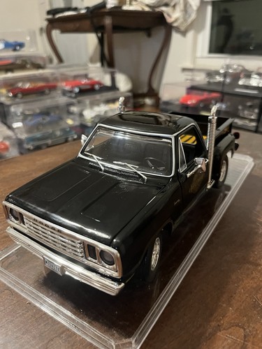 Ertl 1979 dodge lil red - dodge,