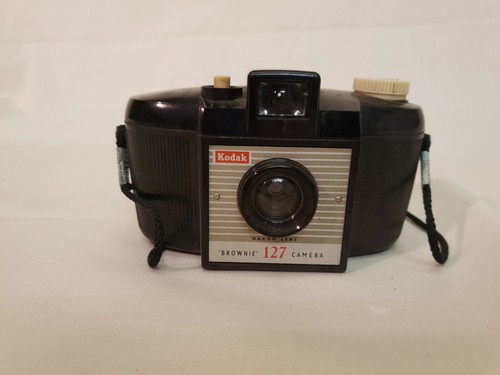 Vintage compact camera kodak - compact,