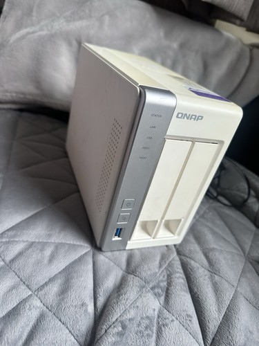 Qnap 231 bay nas - 2,