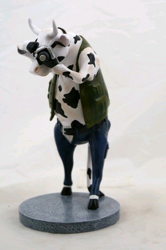 Cow parade figurine - cow,