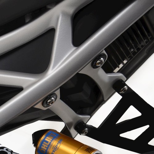 Rear foot rest - rear,