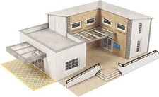 N Scale Municipal Building