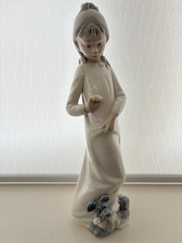 Lladro nao 595 girl with - girl,