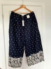 M&S wide cropped trousers size