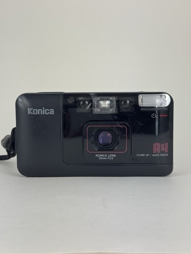 Konica 35mm point shoot - konica,