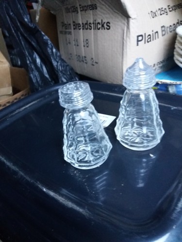 Clear glass salt pot - salt,