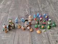 Lot of 26 Vintage Kinder