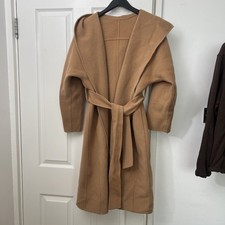 camel-colored hooded wrap Wool