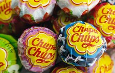 20 x STRAWBERRY AND CREAM Chupa Chups Lollipops, PARTY BAG FILLERS, WEDDINGS