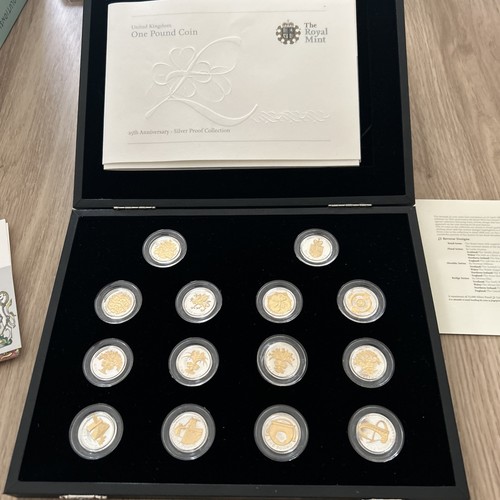 Royal mint 25th - mint,