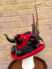 UNISEX Red Wool Steampunk Gothic Top Hat Feathers Goggles Horns 61cm (33)