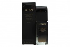 Sensai Flawless Satin Moisture Foundation