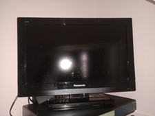 Panasonic Viera LCD HD  Ready 19 Inch Wide screen  Freeview TV